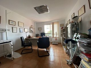 Oficina en venta en Zona Puerto Deportivo en Fuengirola