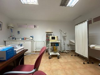Oficina en venta en Zona Puerto Deportivo en Fuengirola