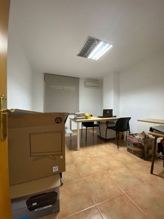 Oficina en venta en Zona Puerto Deportivo en Fuengirola