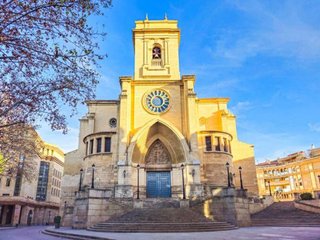 Local comercial en venta en Franciscanos en Albacete