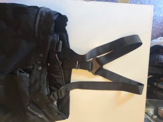 Chaqueta y pantalón de moto marca Bela