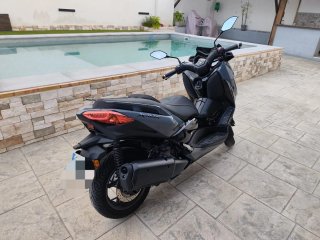 Yamaha XMAX 300 Negra/Gris
