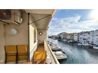 Piso en venta en Empuriabrava en Castelló d´Empúries
