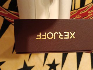 Scatola vuota profumo in pelle marrone
