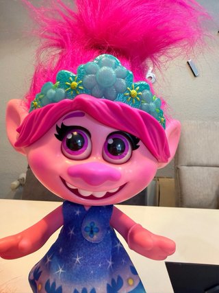 Muñeca Trolls 2 Patinadora POPPY