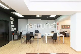 Local comercial en alquiler en El Mercat en Valencia