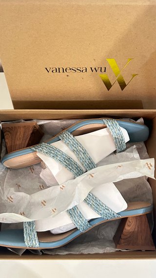 Sandalias tacón Vanessa Wu azul