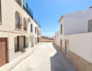 Casa adosada en venta en Castro del Río