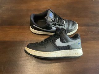 Nike Air Force 1 nere taglia 40