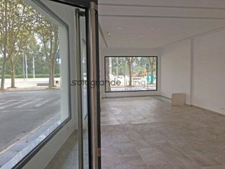 Local comercial en venta en San Enrique-Guadiaro-Pueblo Nuevo en San Roque