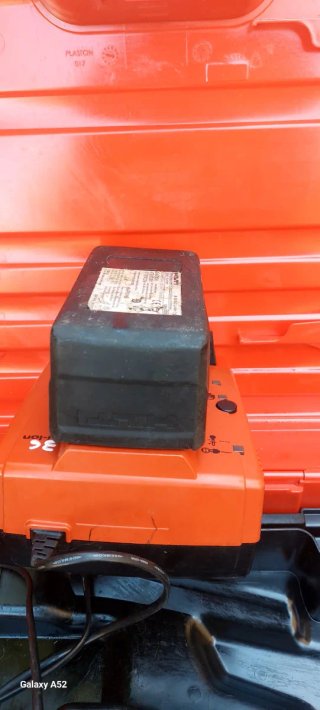 Caricabatteria Hilti CPC B36/5.2  HA Li-Ion