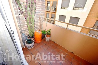 Piso en venta en Zona Avenida al Vedat en Torrent