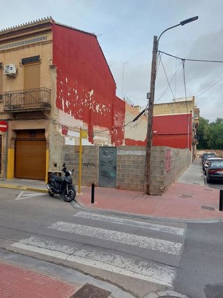 Terreno en venta en El Castell en Burjassot