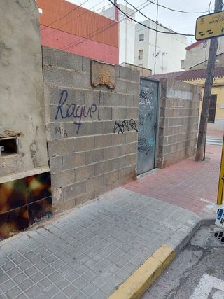 Terreno en venta en El Castell en Burjassot