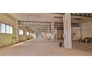 Local comercial en venta en Benetússer