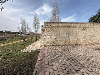 Terreno en venta en Hervencias en Ávila