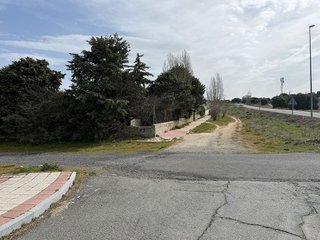 Terreno en venta en Hervencias en Ávila