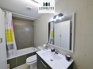 Piso en venta en Bisbal d´Empordà, La