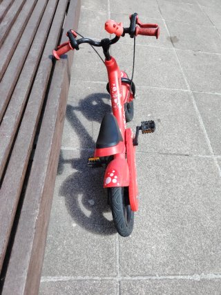 Bicicleta infantil roja BTWIN