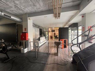 Local comercial en alquiler en Costillares en Madrid