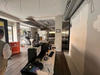 Local comercial en alquiler en Costillares en Madrid