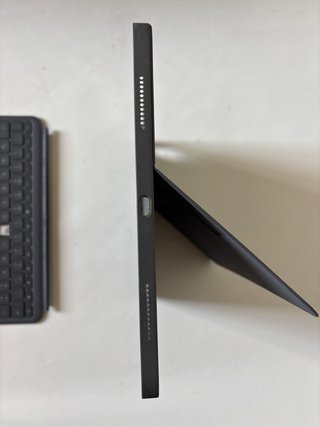 Logitech Combo Touch per iPad 13"