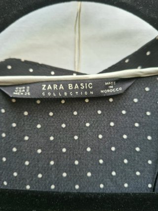 Blusa Zara Basic Lunares Negra Talla S