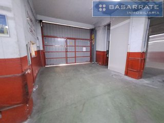 Local comercial en venta en San Pedro de Deusto-La Ribera en Bilbao