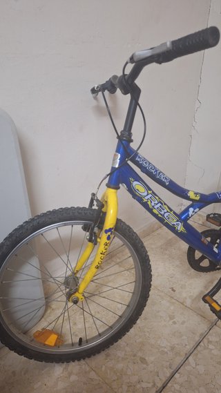 Bicicleta Orbea Rocker Azul y amarilla