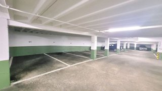 Garaje en venta en Navia