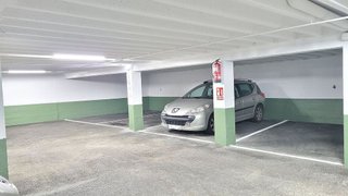 Garaje en venta en Navia