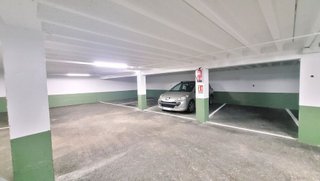 Garaje en venta en Navia