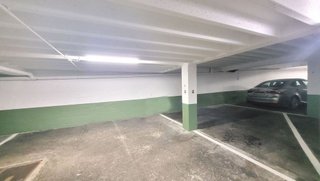 Garaje en venta en Navia