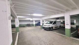 Garaje en venta en Navia