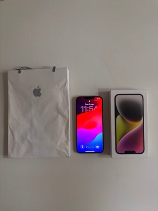 iPhone 14 Starlight White