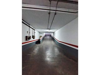 Garaje en venta en Centro en Almería