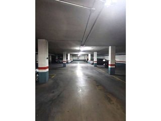 Garaje en venta en Centro en Almería
