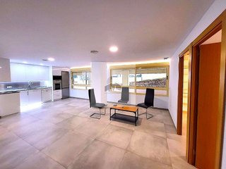 Local comercial en venta en Zona Norte en Estepona