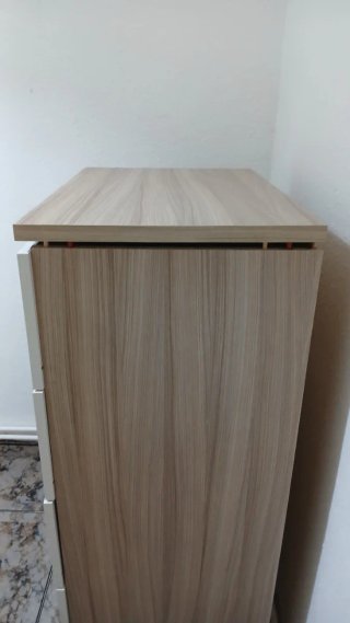 Cajonera alta blanca