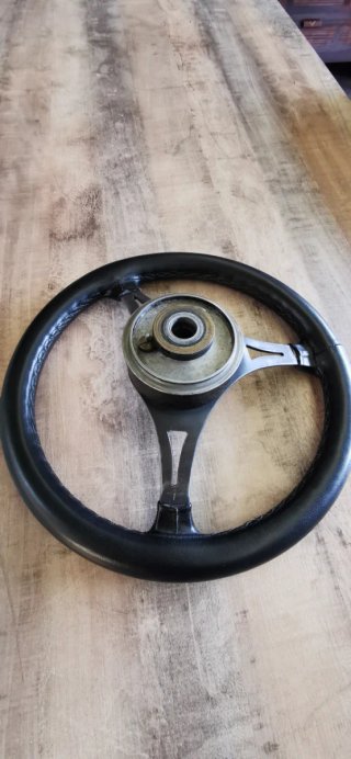 Volante Nardi Negro
