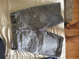 2 Pantalones Vaqueros Cortos Desgastados