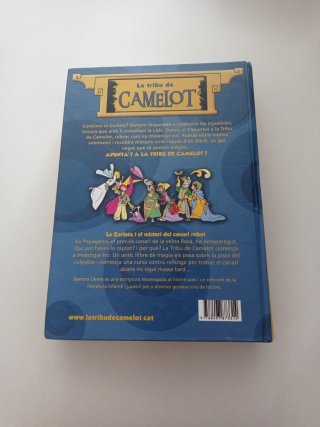 La Carlota i el misteri del canari robat