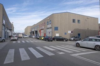 Nave industrial en alquiler en El Bon Pastor en Barcelona
