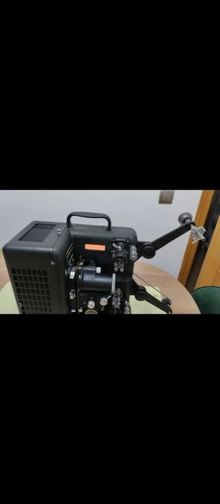 Proyector Ditmar 9.5 y 16 mm