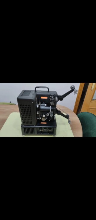 Proyector Ditmar 9.5 y 16 mm