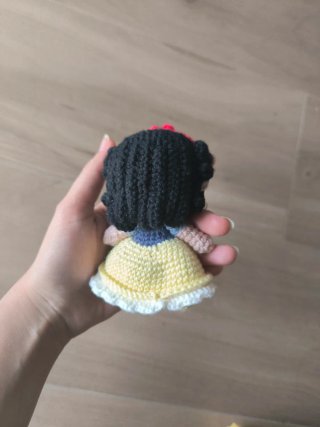 Amigurumi Bella y Blancanieves Crochet