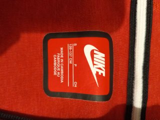 Chaqueta Nike Roja Cremallera
