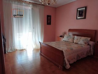Casa adosada en venta en Valdepeñas