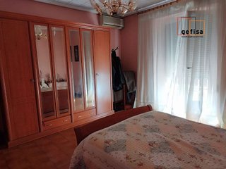Casa adosada en venta en Valdepeñas