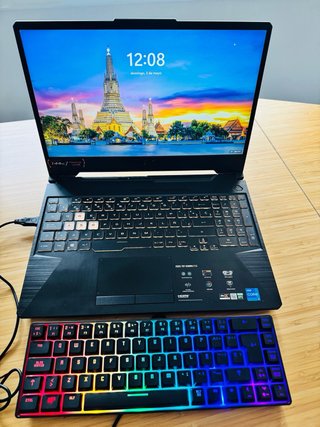 ASUS TUF Gaming F15 + Teclado